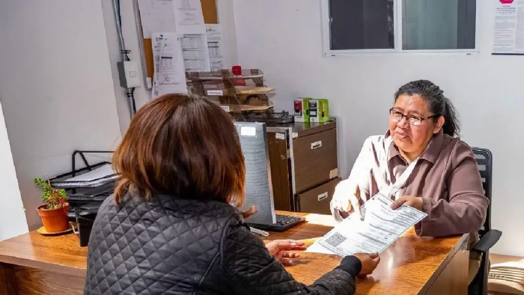SMDIF de Puebla brinda servicios de asesoría y representación legal en materia familiar