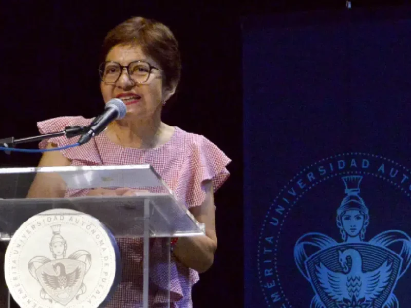 Encabeza la Rectora Lilia Cedillo Ramírez graduación de 266 egresados de Medicina