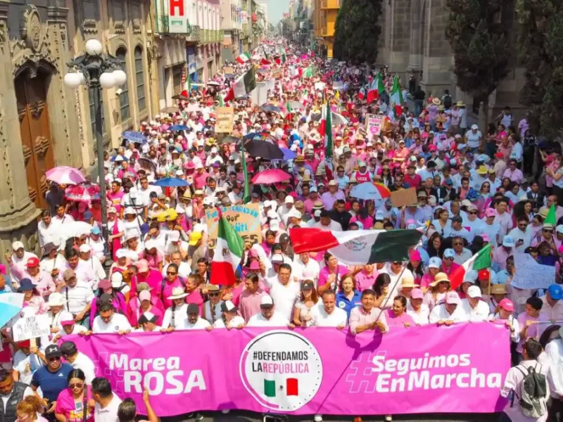 Vamos a ganar, aseveró Lalo Rivera durante marcha de la Marea Rosa