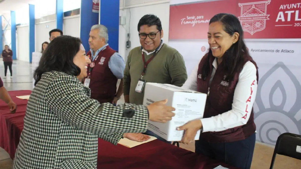 Cerca de 4 mil apoyos alimentarios entregados en Atlixco por el gobierno de Puebla y DIF municipal