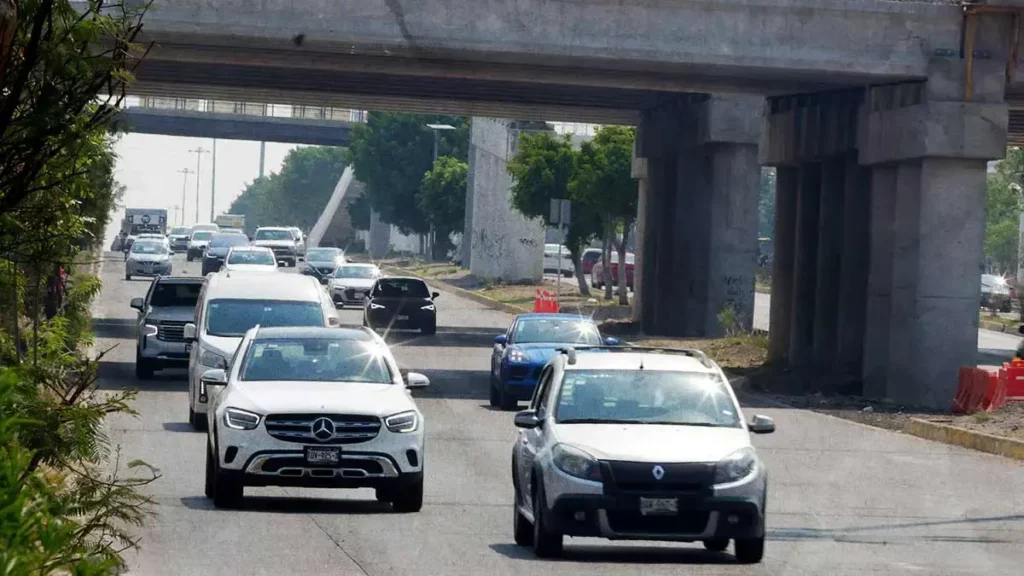 Gobierno de Puebla construirá dos puentes elevados en la Vía Atlixcáyotl
