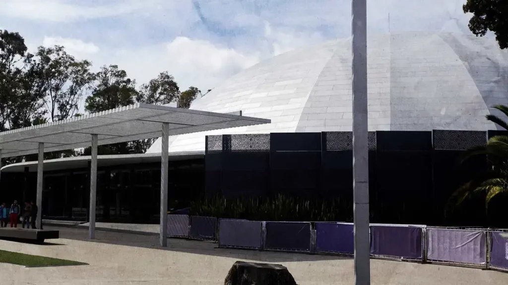 Gobierno de Puebla publica licitación para rehabilitar el Auditorio de la Reforma