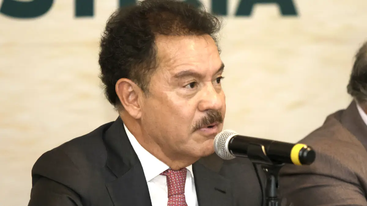 Diálogo y apertura, no aprobaremos alguna iniciativa que ponga en riesgo la viabilidad y la estabilidad económica del país: Nacho Mier