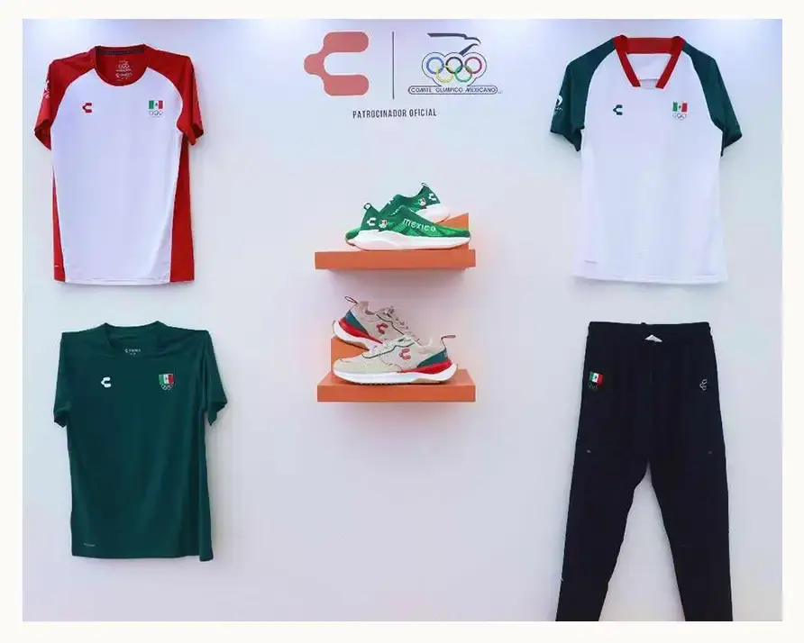 Alejandra Orozco y Emiliano Hernández abanderados de México en los Juegos Olímpícos de París 2024