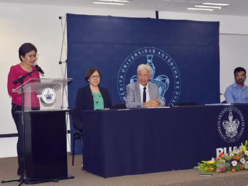 Reconoce la Rectora Lilia Cedillo Ramírez los logros y la excelencia del IFUAP