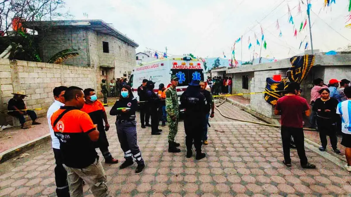 Gobernador de Puebla lamenta la muerte de tres personas, tras explosión en Palmar de Bravo