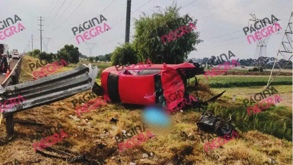 Ministerial murió por choque y volcadura en la autopista México-Puebla