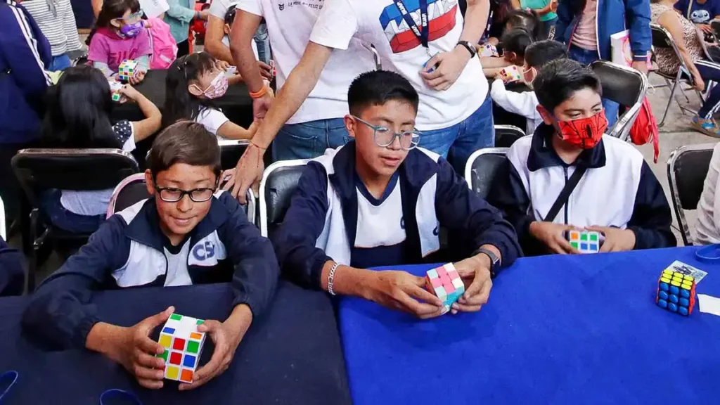 Estos son los talleres y recorridos escolares que traerá la Fiesta del Libro 2024
