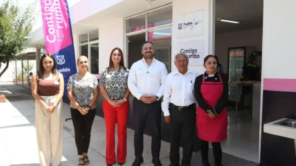 Ayuntamiento de Puebla inaugura desayunador escolar en primaria de Bosques de Manzanilla