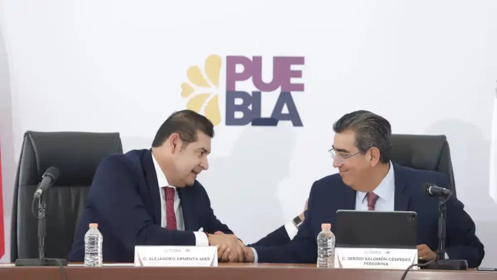 Inicia gobierno estatal proceso de transición; transformación en Puebla continuará: Sergio Salomón