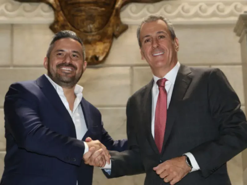 Inicia la transición de gobiernos en Puebla captal