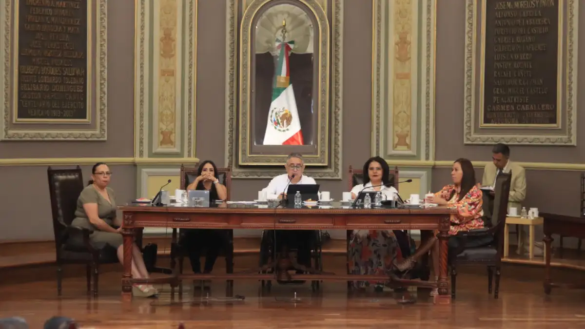 Recibe Congreso iniciativa para sancionar a quien facilite consumo de narcóticos a menores
