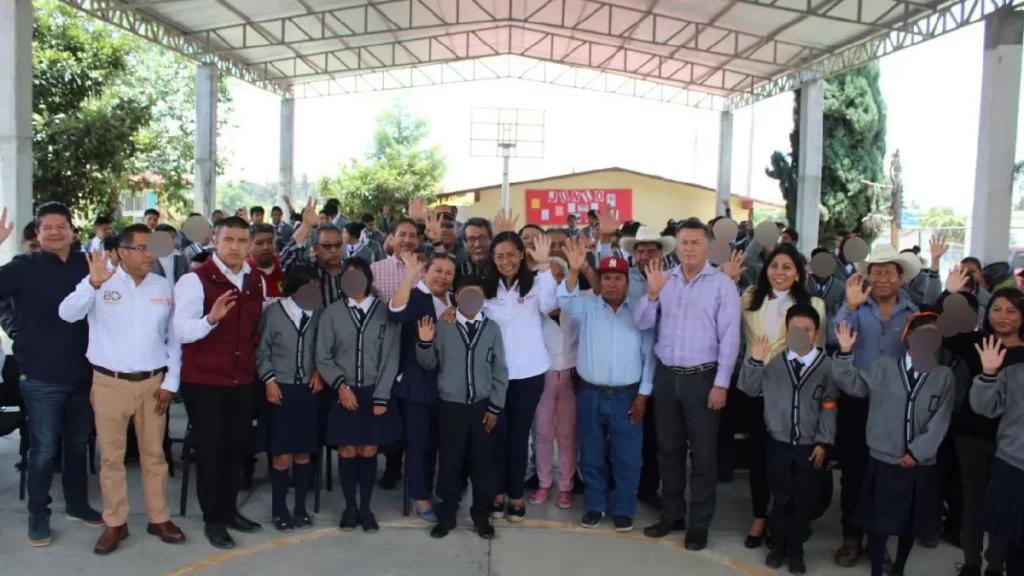 Ariadna Ayala entrega rehabilitación de espacios educativos en diversas instituciones