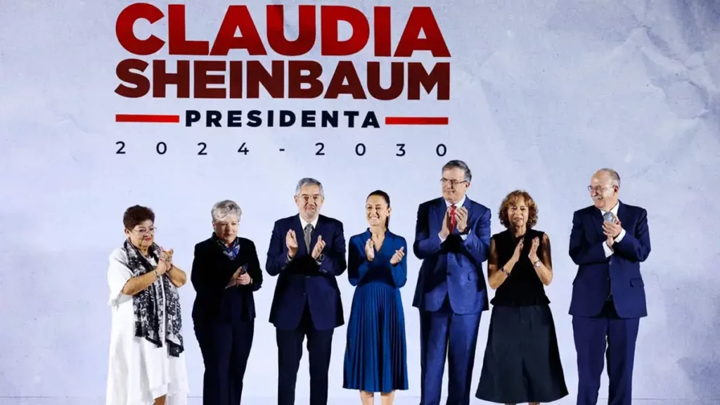 Claudia Sheinbaum presenta a su gabinete de gobierno