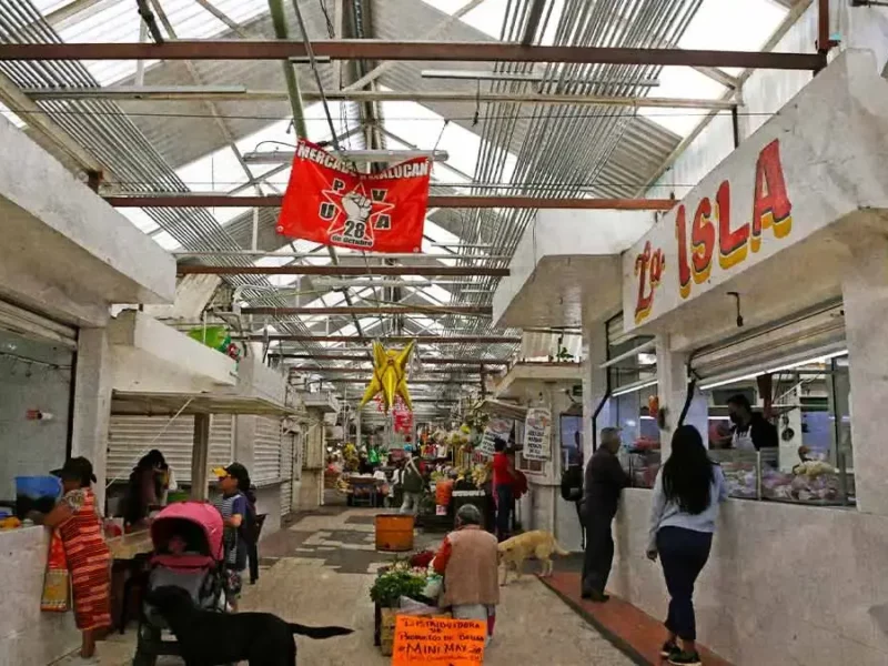 Segunda etapa de remodelación del Mercado Amalucan tiene un avance del 70%