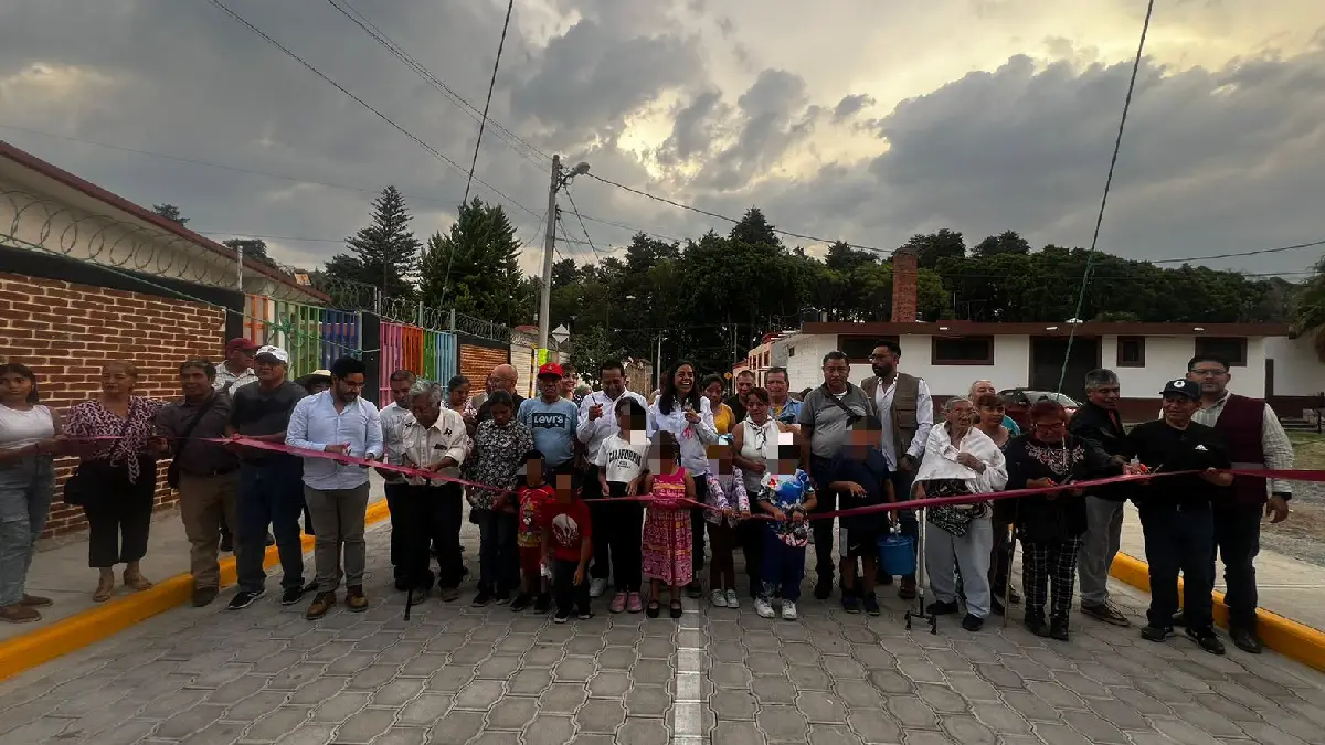 Ariadna Ayala lleva obra con sentido social a la Junta Auxiliar de Metepec