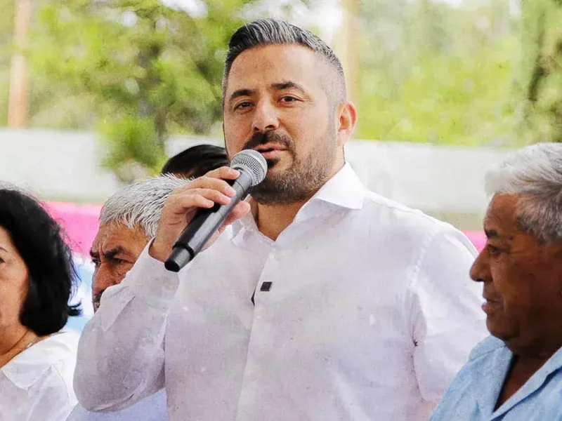 Adán Domínguez no descarta buscar la dirigencia del PAN en Puebla