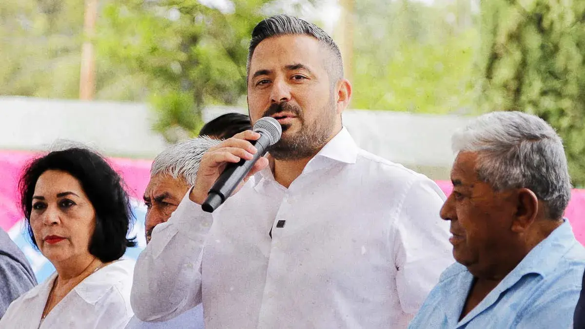 Adán Domínguez no descarta buscar la dirigencia del PAN en Puebla