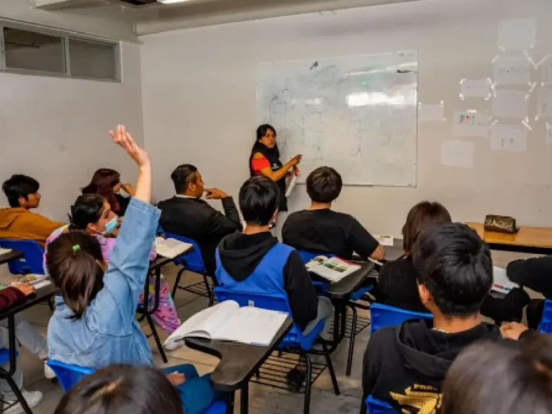 "Jóvenes con rumbo" del sistema municipal DIF ha disminuido la deserción escolar