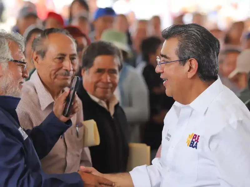 Con sociedad, gobierno estatal construye un mejor Puebla, Sergio Salomón