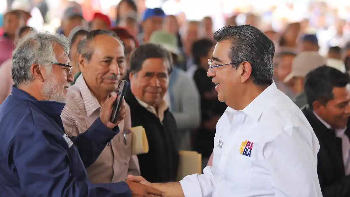 Con sociedad, gobierno estatal construye un mejor Puebla, Sergio Salomón