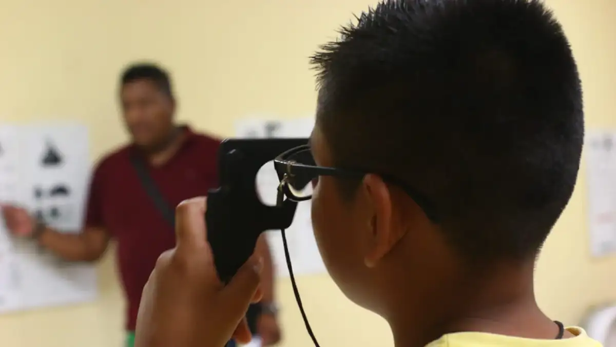 Realiza Voluntariado del Congreso Jornada de Salud Visual en Coxcatlán