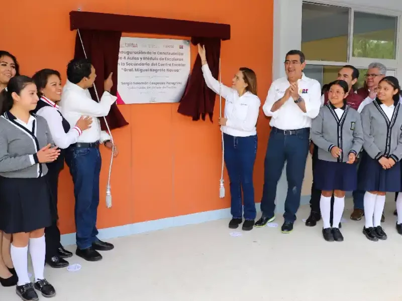 Cuenta Puebla con un gobierno estatal ocupado por fortalecer educación: Sergio Salomón