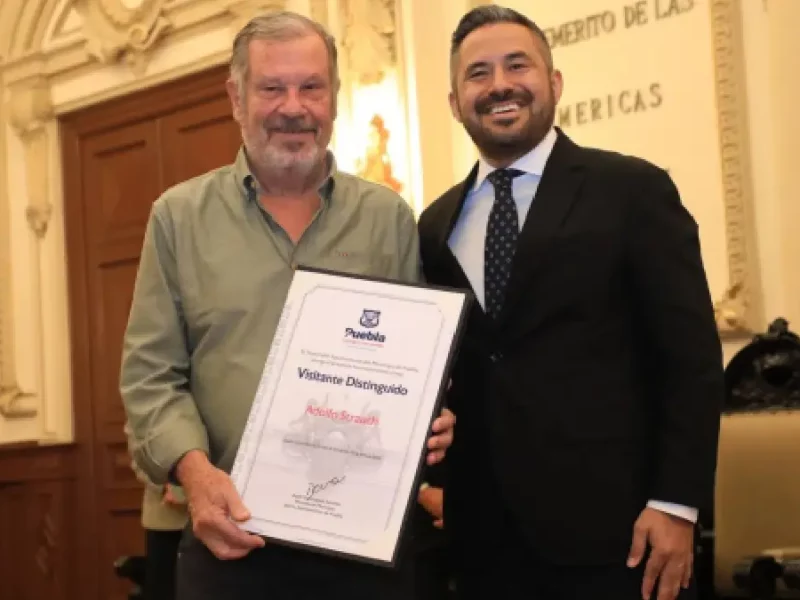 Gobierno municipal de Puebla reconoce a Adolfo Strauch como "visitante distinguido"