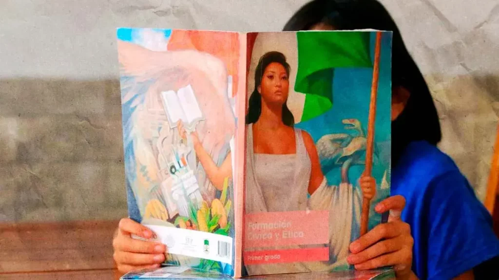 No tires tus libros y libretas, mejor recicla en estos lugares de Puebla