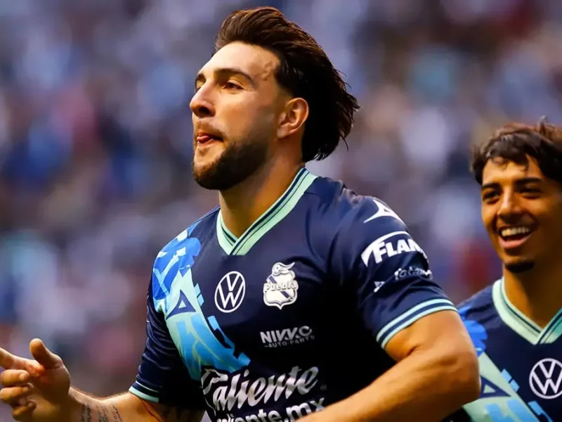 Club Puebla derrota a Santos Laguna y consigue su primera victoria del Apertura 2024