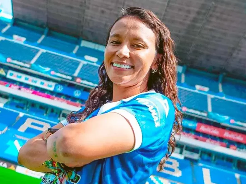 Bárbara Murillo del Puebla Femenil es convocada por la Selección de Honduras