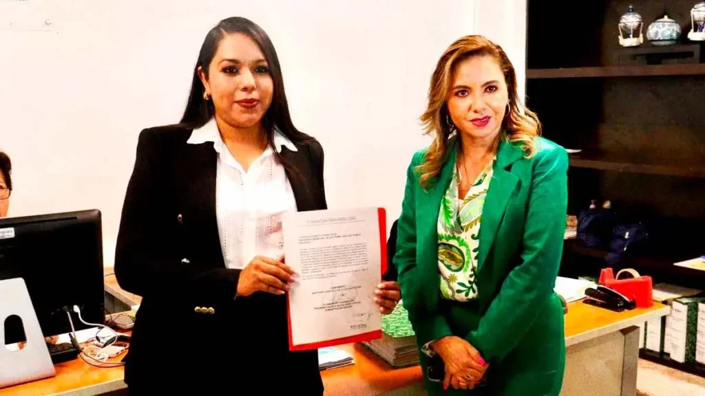 Tonantzin Fernández y Paola Angón se reúnen para iniciar transición en San Pedro Cholula
