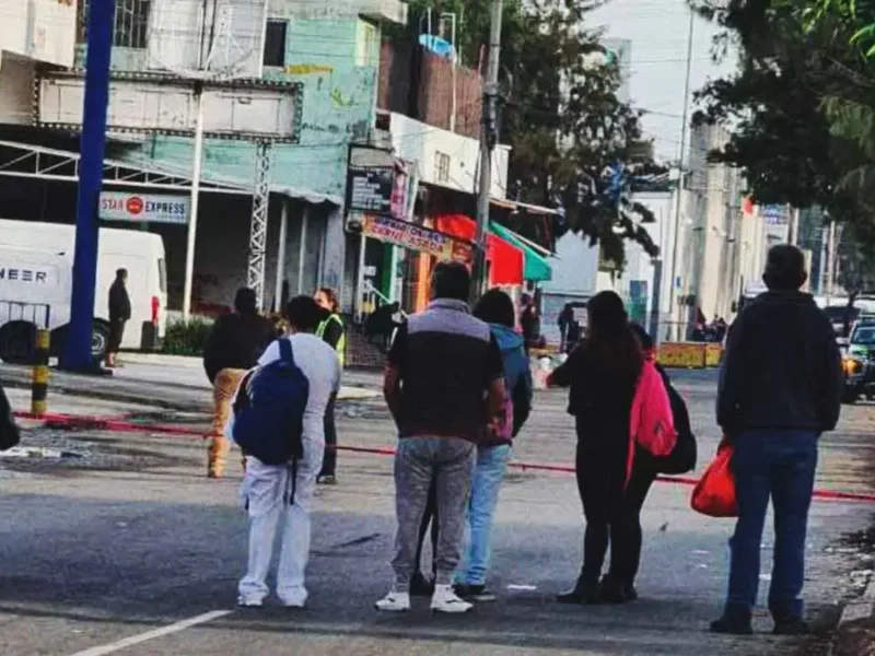 Con mensajes de amenaza, abandonan cuerpos en la CAPU y Cuautlancingo; están relacionados con narcomenudistas 
