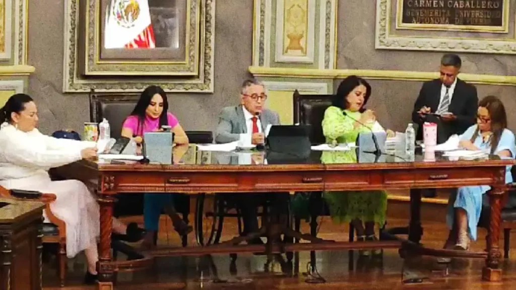 Congreso de Puebla busca castigar hasta con diez años de cárcel conductas antideportivas