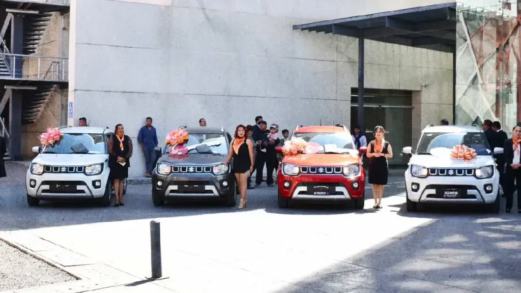 Gobierno de Puebla rifará 30 autos para maestros del SNTE 23 y 51