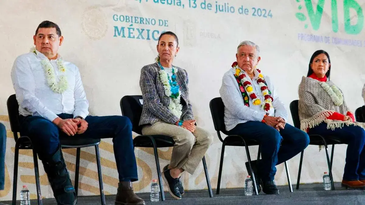 Desde Puebla, AMLO recomienda la autocrítica a la "oposición", tras la derrota en elecciones 2024 