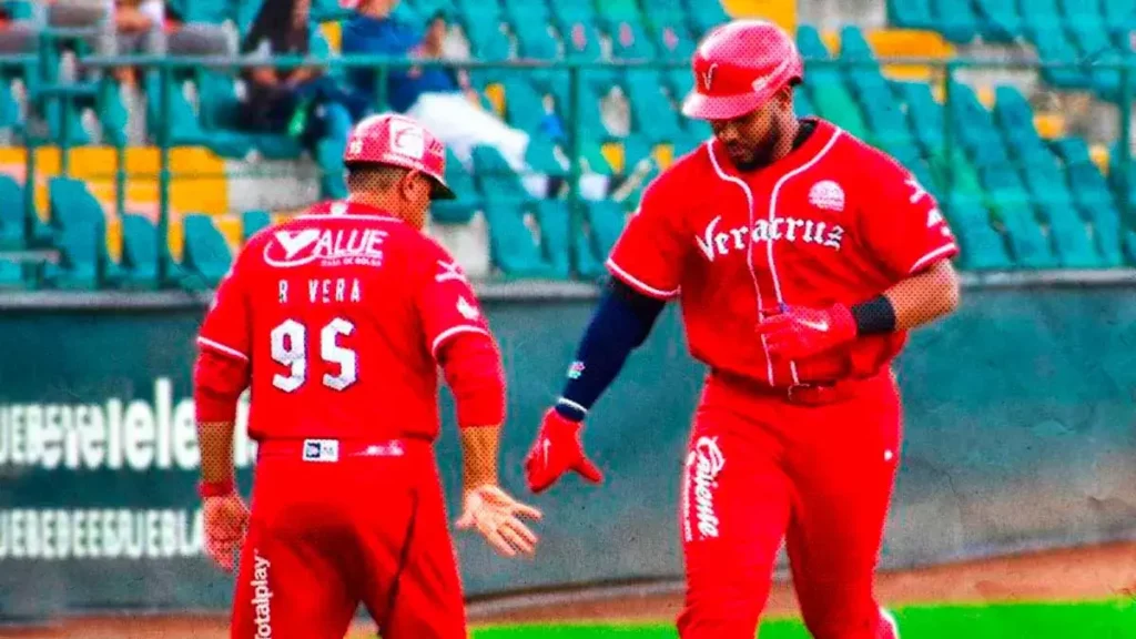 Carlos Franco lidera el triunfo de El Águila de Veracruz sobre Pericos de Puebla
