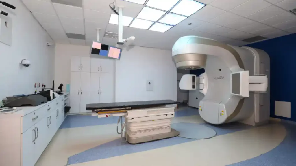Con sala de hemodinamia, gobierno estatal contribuye a mejorar calidad de vida de poblanos