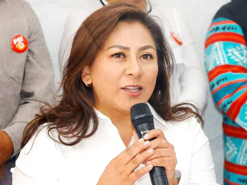 Nadia Navarro asumirá dirigencia del PSI en Puebla tras muerte de su padre, Carlos Navarro