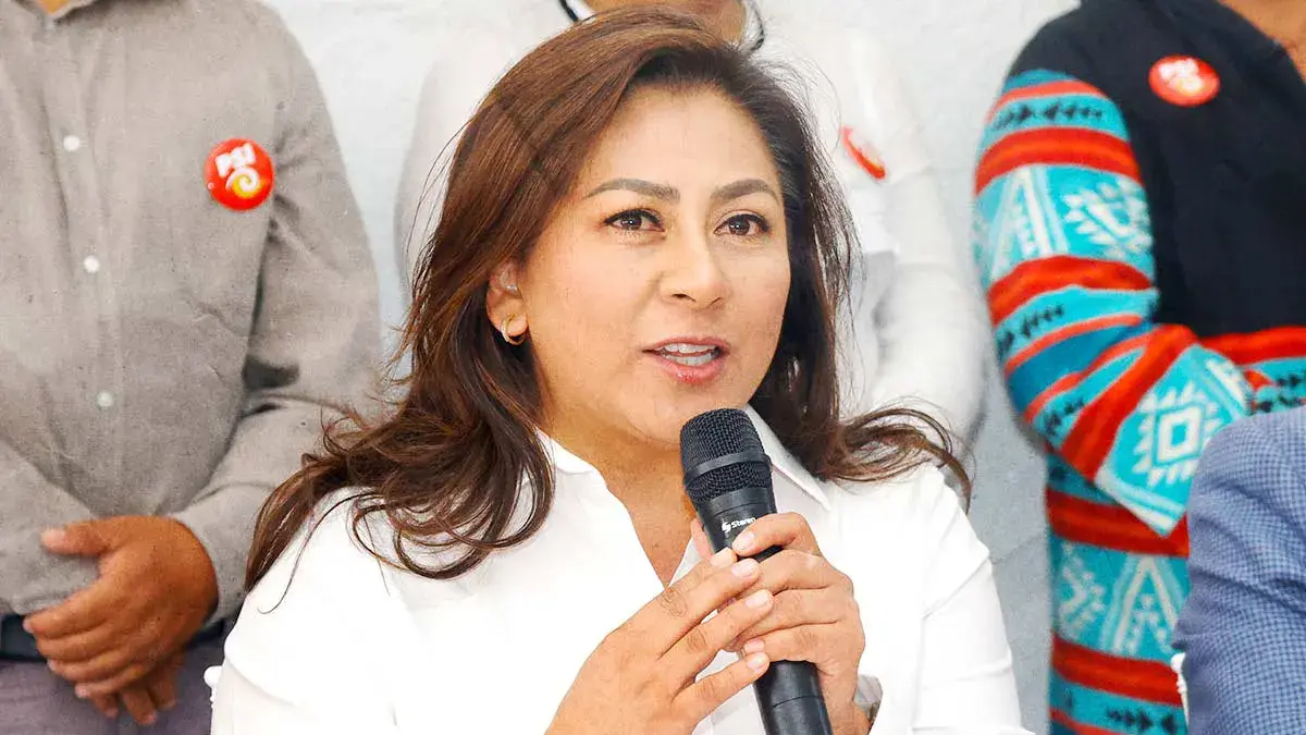 Nadia Navarro asumirá dirigencia del PSI en Puebla tras muerte de su padre, Carlos Navarro