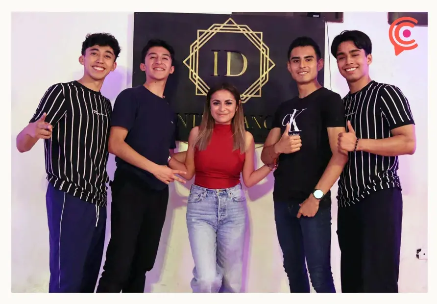 Conoce a los chambelanes más virales de Puebla de “Inter Dance Vals”