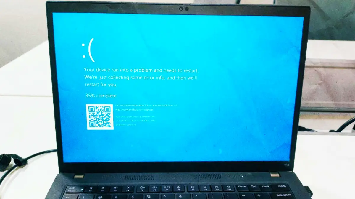 Caída mundial de Microsoft provoca caos global en aeropuertos y bolsas de valores 
