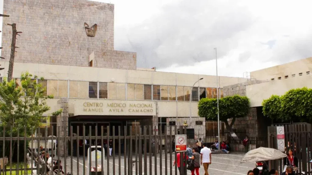 Vuelve el uso obligatorio de cubrebocas en el IMSS de San José en Puebla