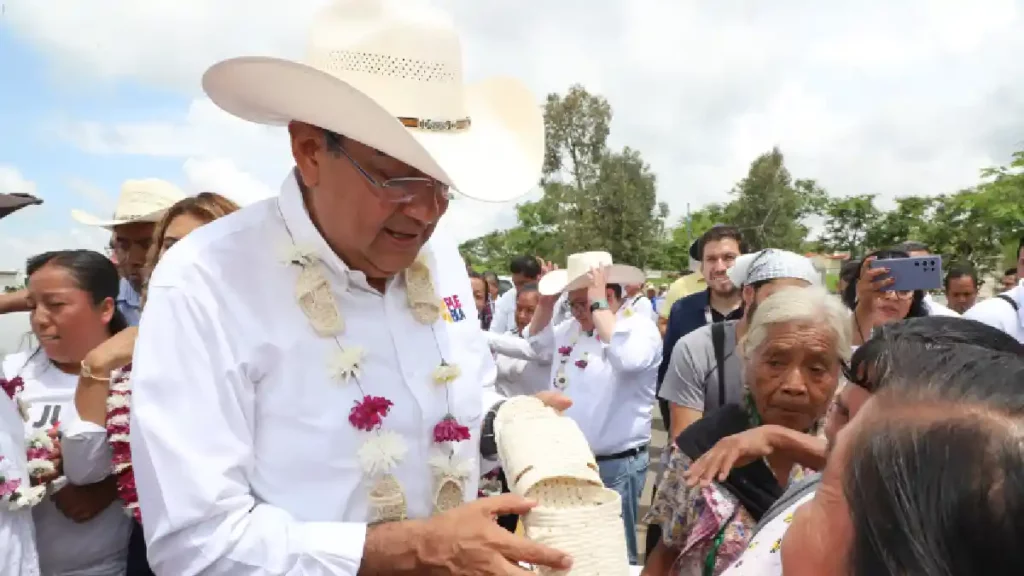 Impulsa gobierno estatal desarrollo de comunidades y calidad de vida de habitantes