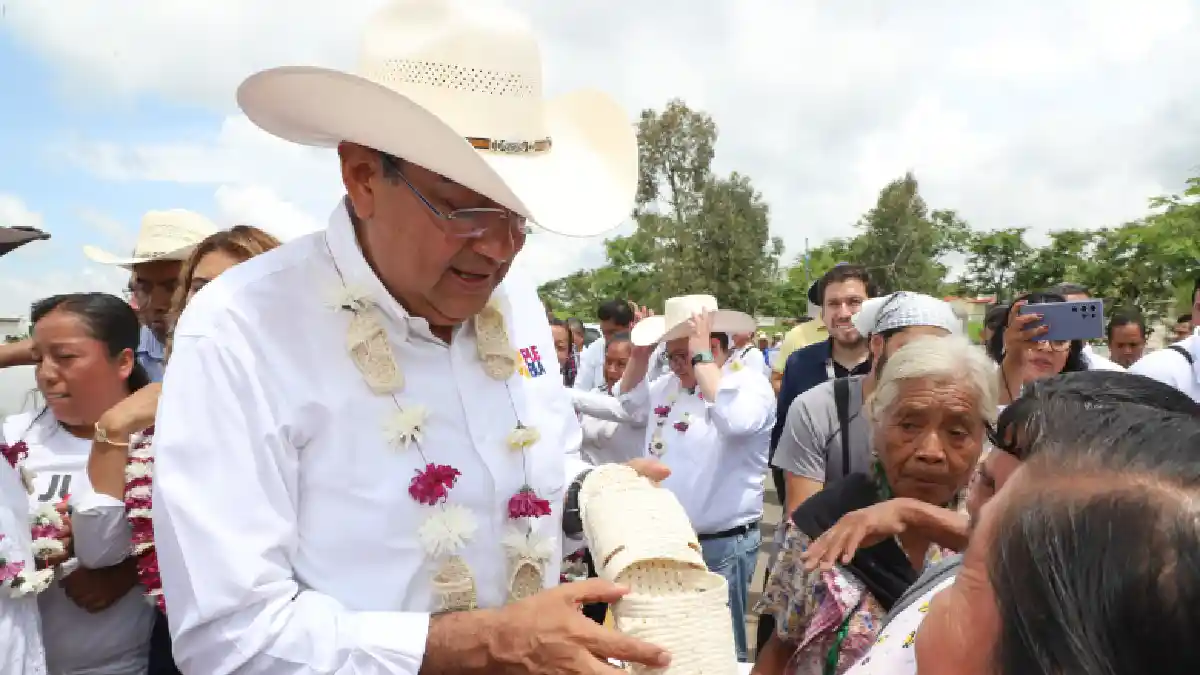 Impulsa gobierno estatal desarrollo de comunidades y calidad de vida de habitantes