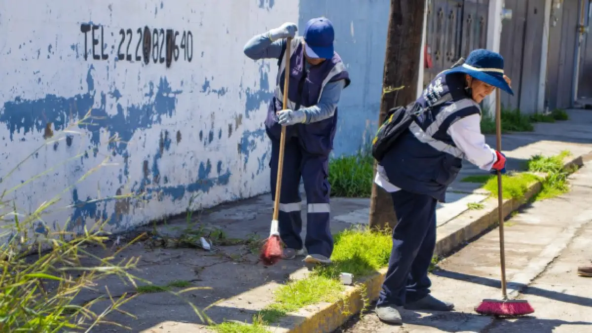 Organismo de limpia vincula a recicladores voluntarios con ciudadanía de la colonia Bugambilias