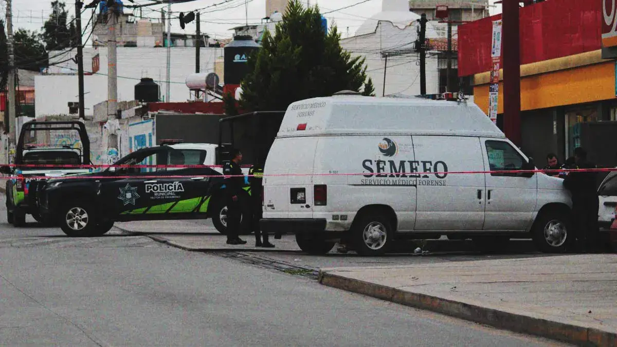 Con disparo en la cabeza, asesinaron a hombre en estacionamiento de tienda Oxxo en Puebla