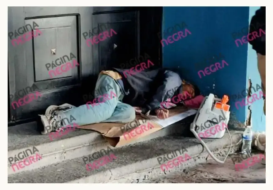 Hombre en situación de calle murió frente a la Secretaría de Salud de Puebla