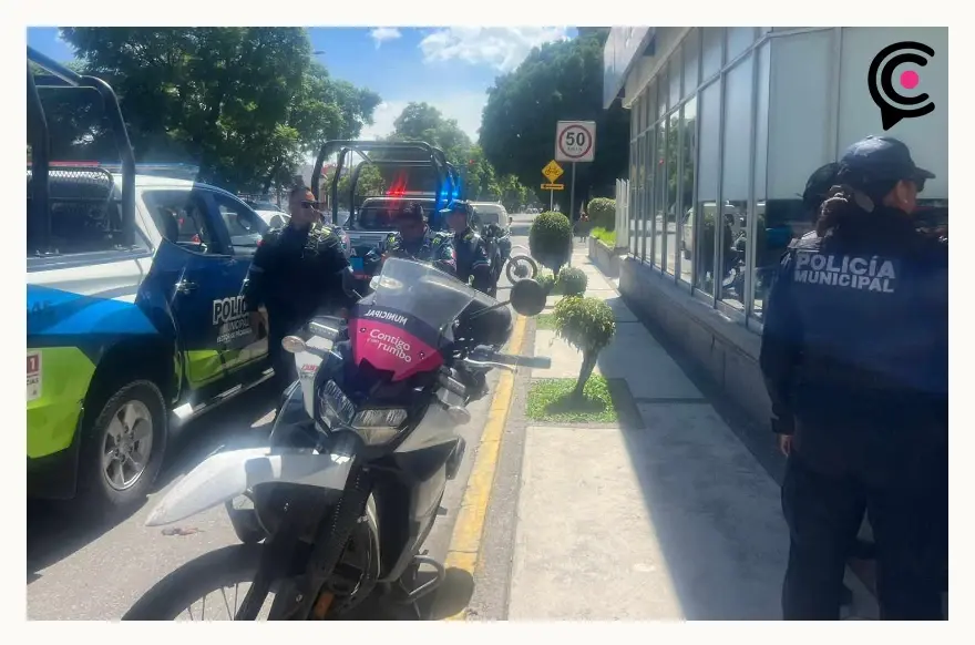 Delincuente asalta a mujer dentro del BBVA de Huexotitla, depositaría 25 mil pesos