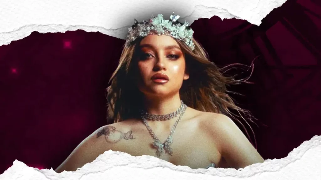Karol Sevilla visitó Puebla para hablar de su “Luminova Tour” y firmar autógrafos  